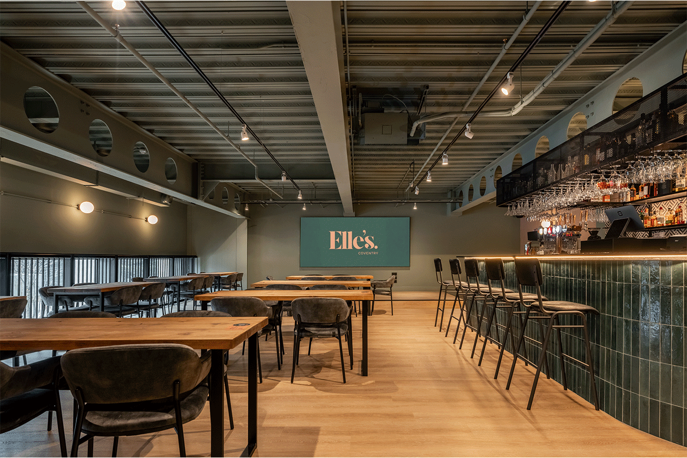 The stunning interior of Elle's at TWO FRIARGATE, the new food and beverage venue within the Friargate development, created by Black Ivy Design.